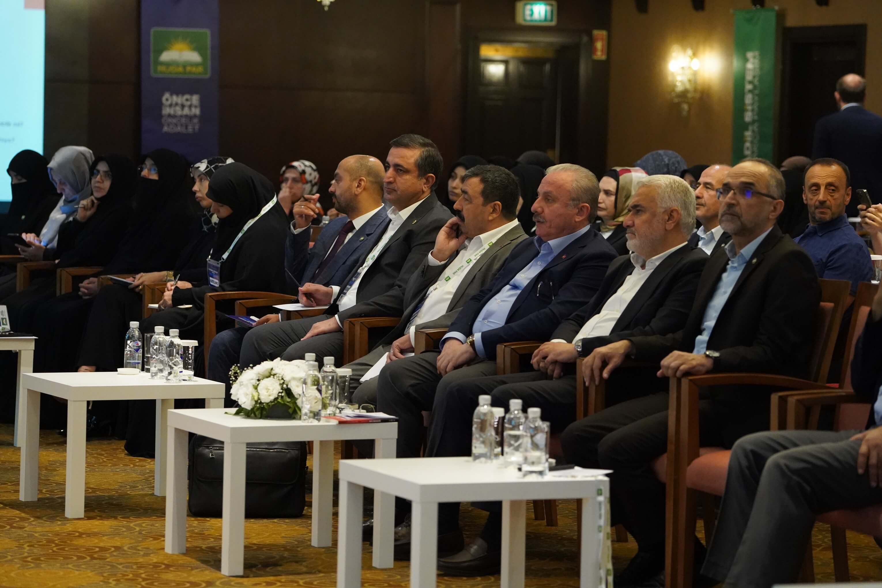 Yeni Anayasa Çalıştayı - Görsel 7